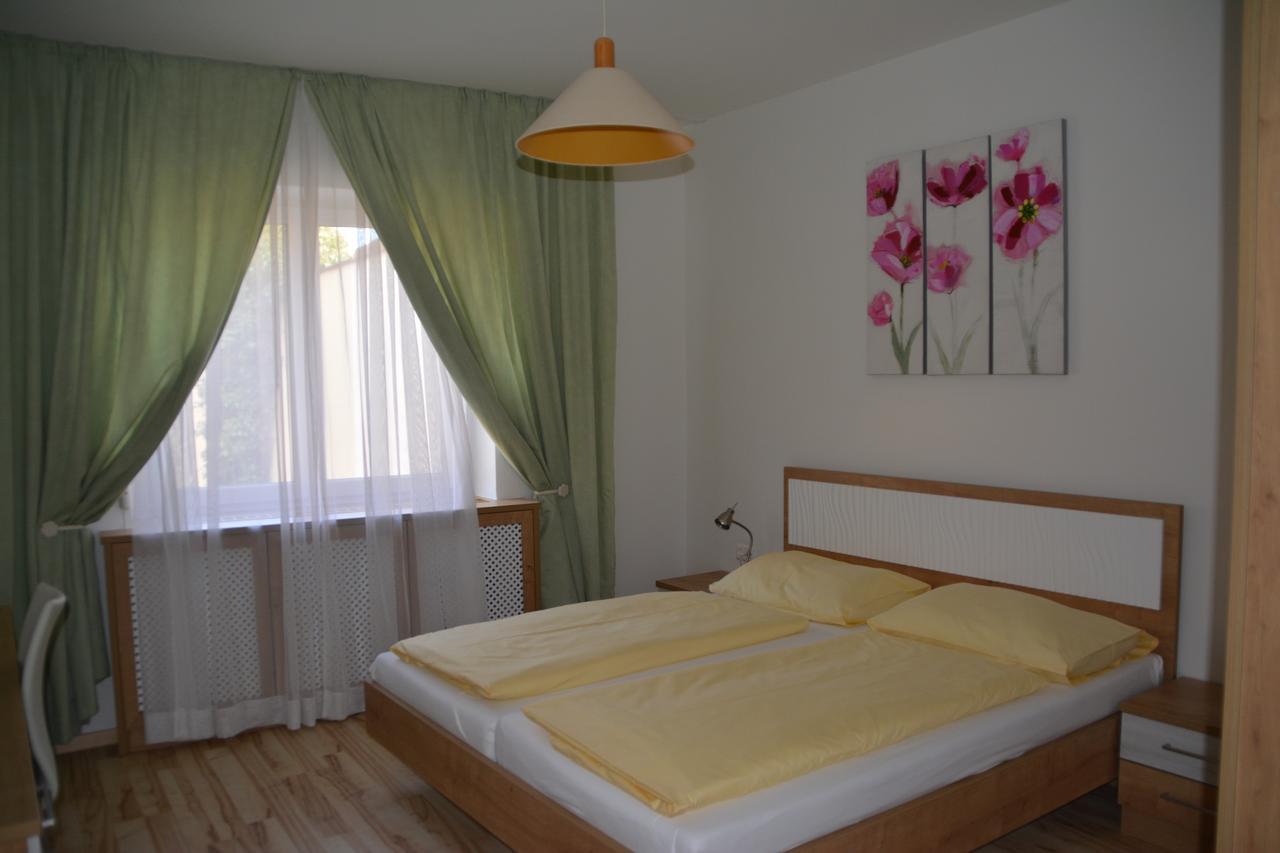 Hotel Lenau Stockerau Dış mekan fotoğraf
