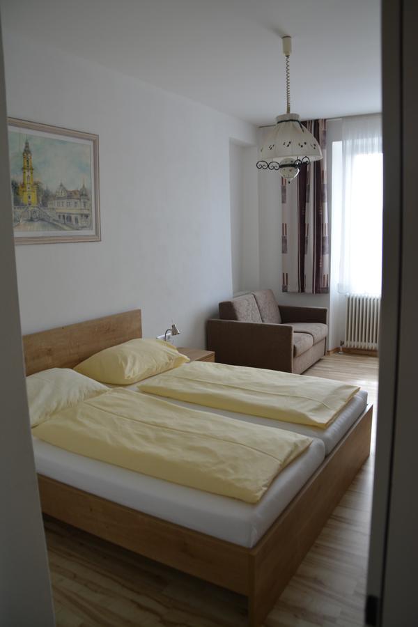 Hotel Lenau Stockerau Dış mekan fotoğraf